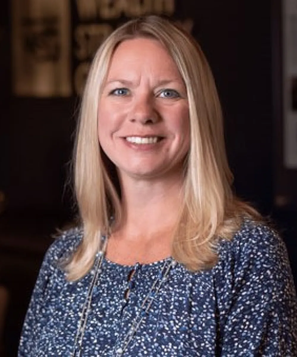 Sara Olsen | Associate Advisor | Wealth Strategy Group MI